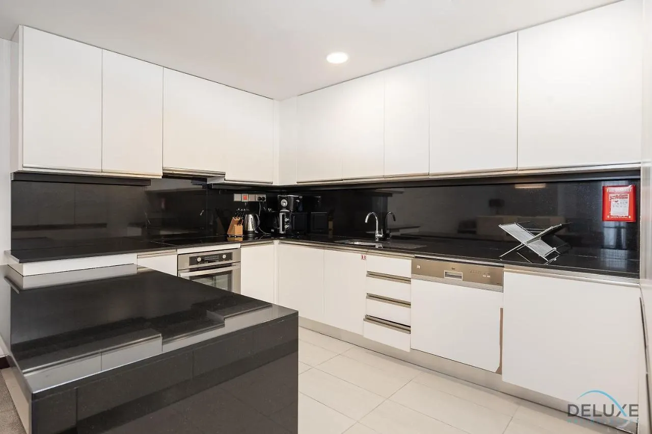 شقة Modern 2Br In The Address Residences Dubai Marina By Deluxe Holiday Homes